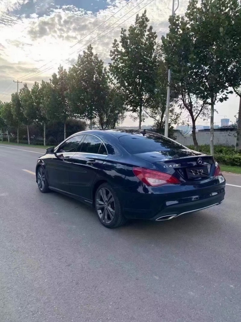 徐州18年奔驰CLA7