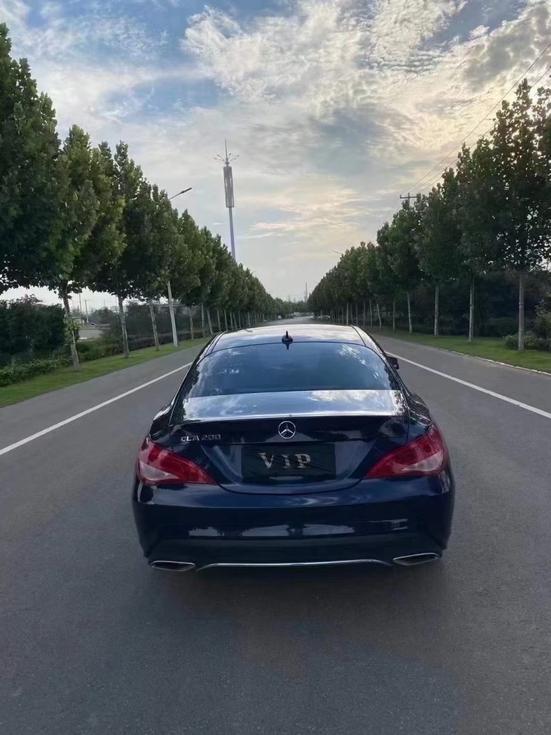 徐州18年奔驰CLA8
