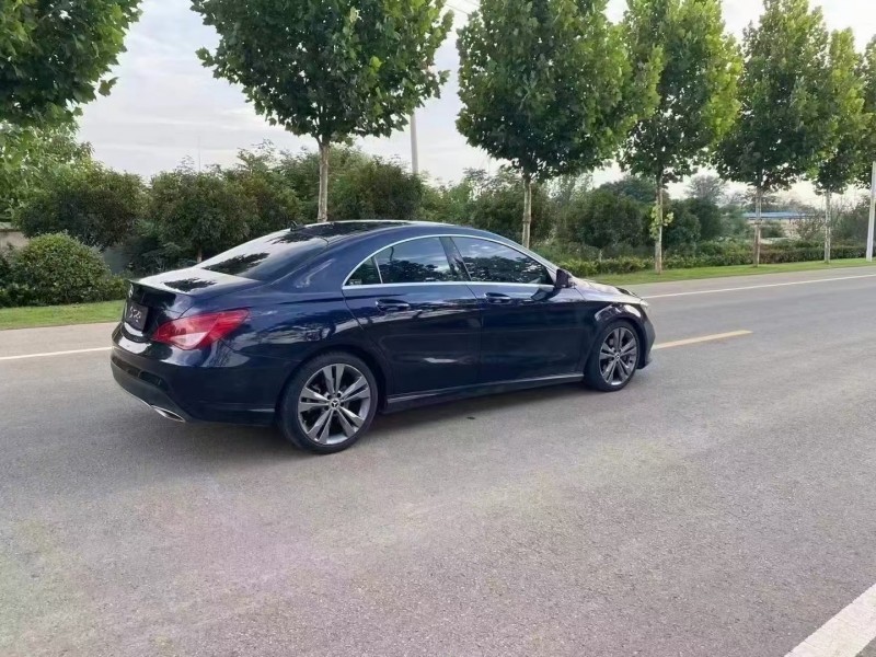 徐州18年奔驰CLA9