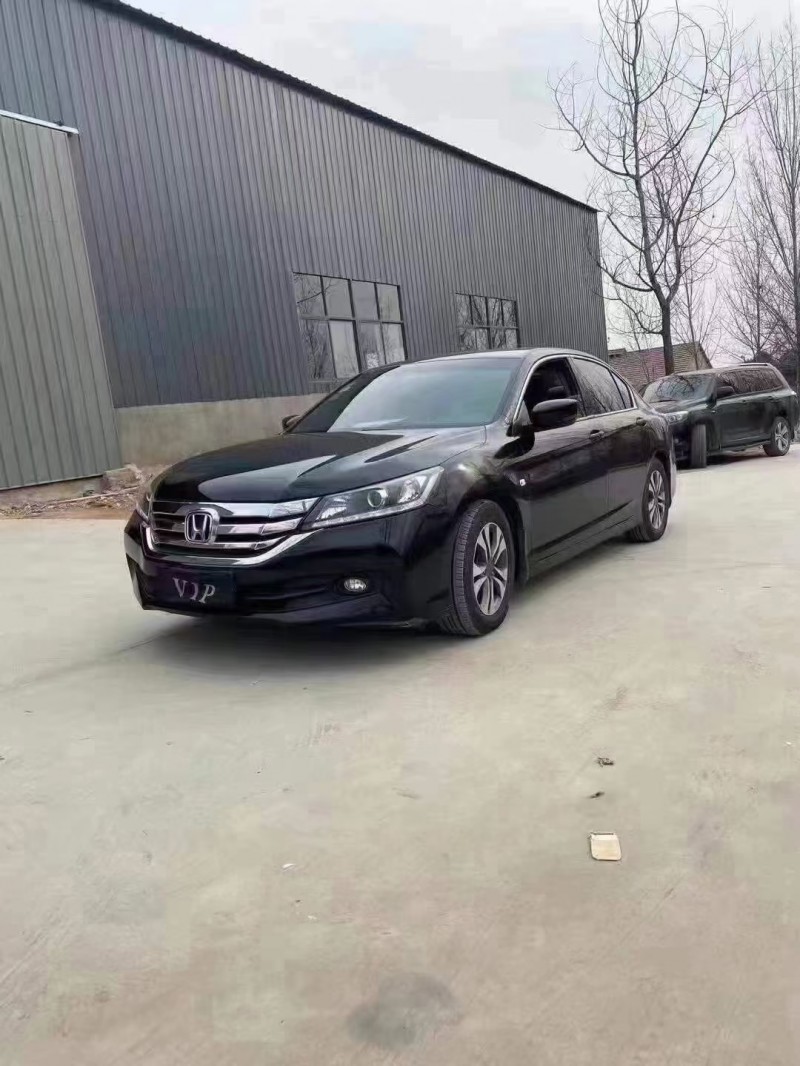 徐州15年本田雅阁3