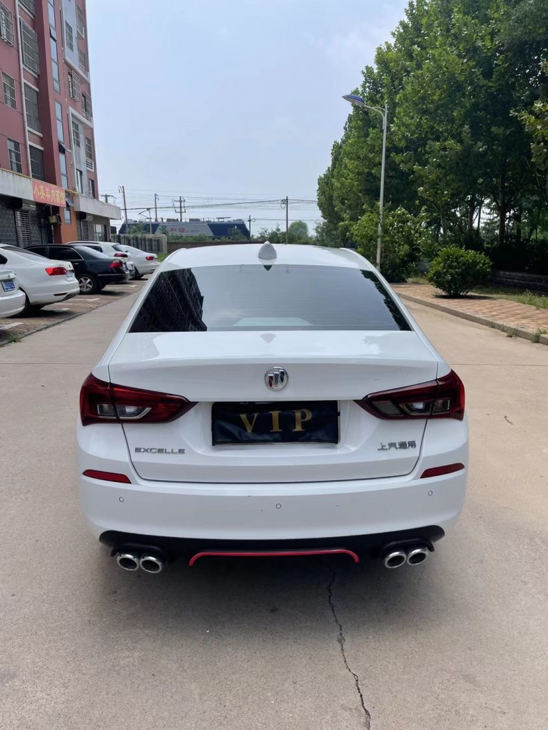 邢台19年别克凯越5