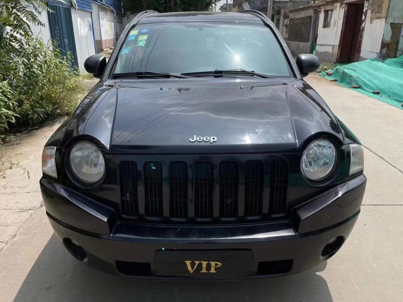 太原11年Jeep指南者3