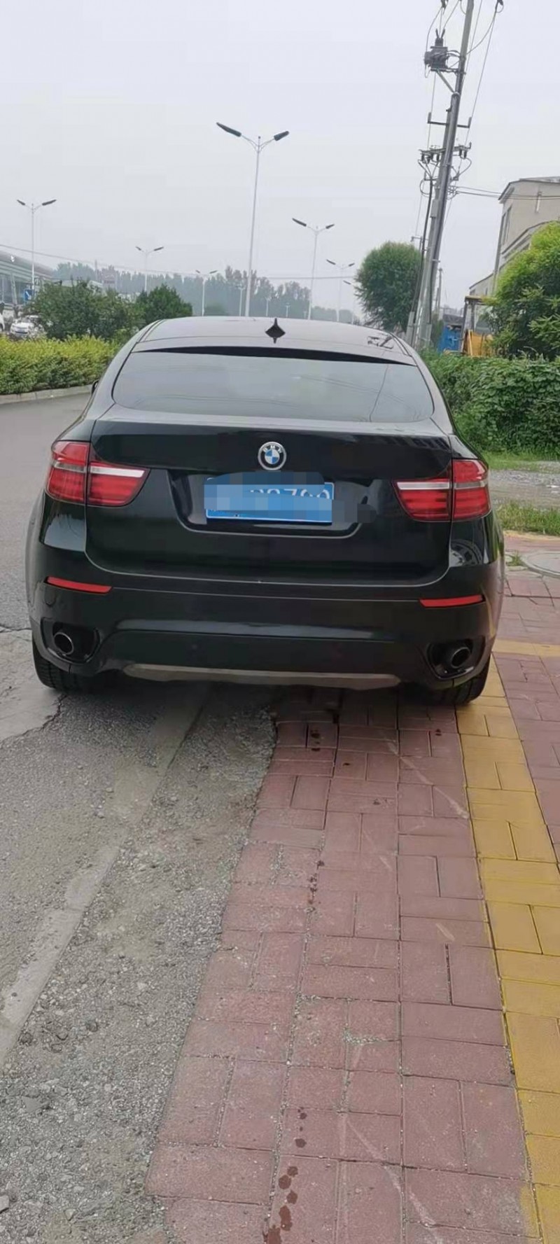 天津13年寶馬X66