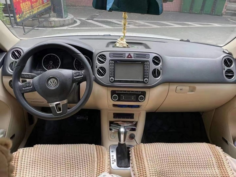 成都12年大众途观4