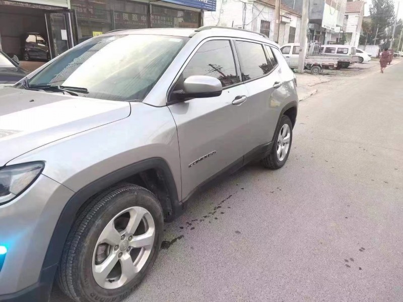 鄭州18年Jeep指南者1