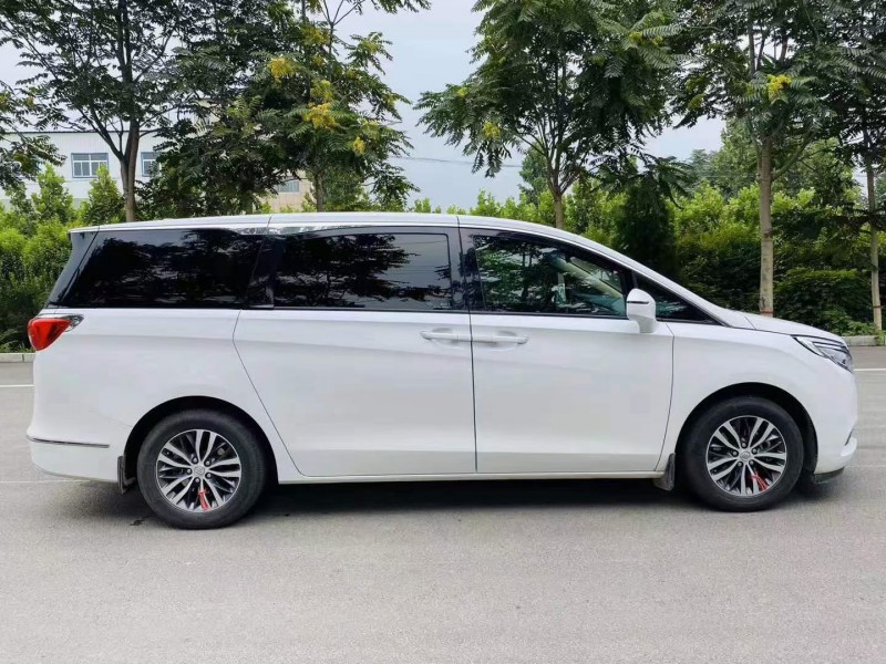 徐州17年别克GL88