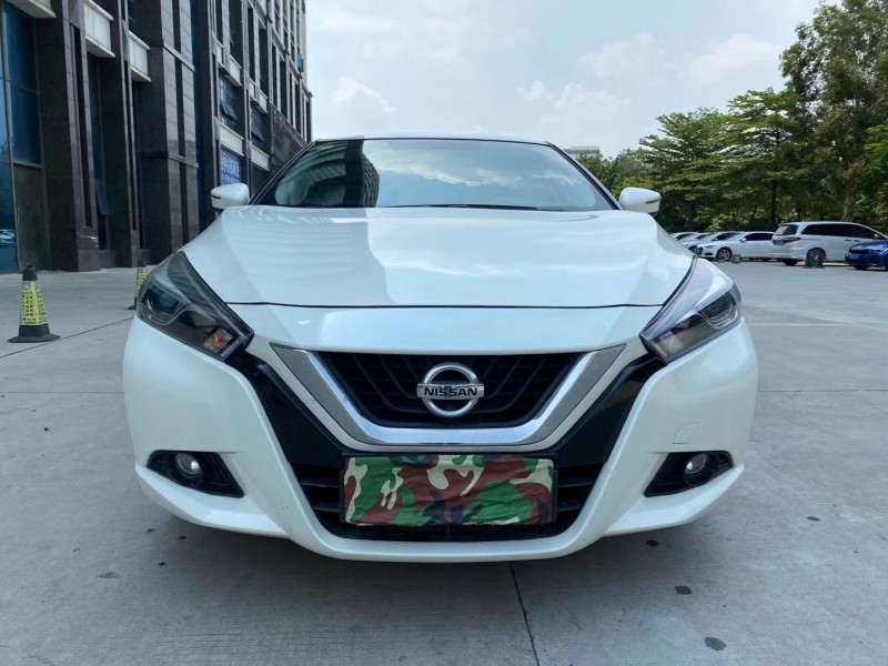 东莞17年日产蓝鸟1