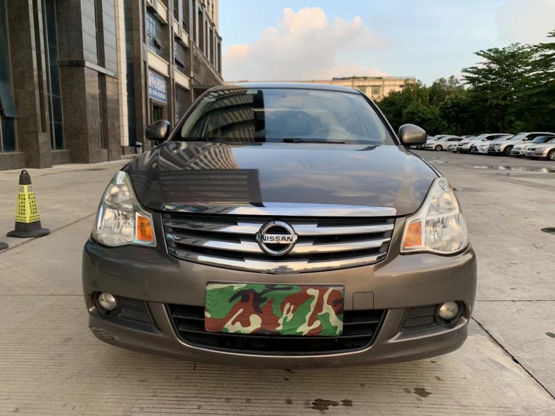 东莞14年日产轩逸8