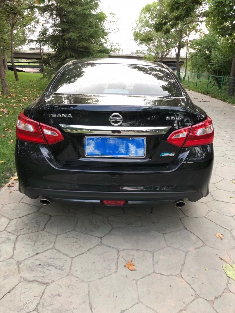 臨汾17年日產天籟7