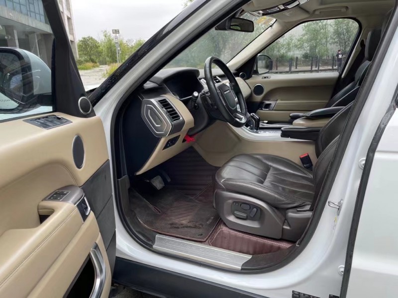 盐城14年路虎揽胜运动4