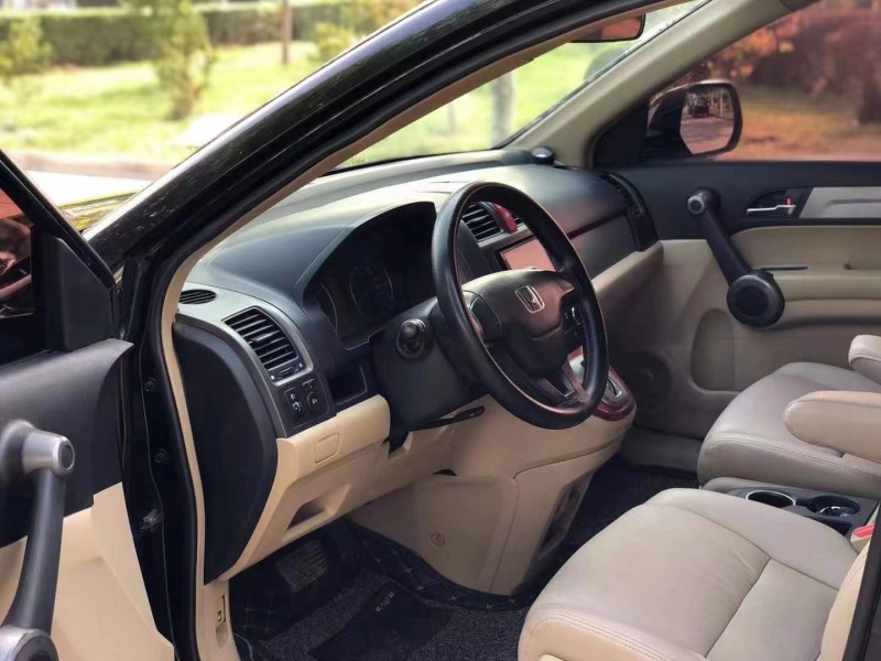 潍坊11年本田CR-V5