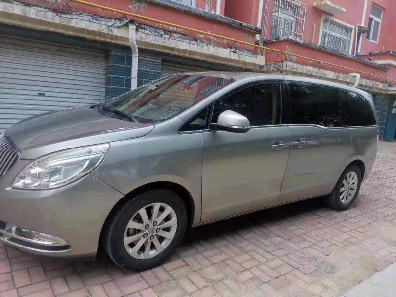 枣庄12年别克GL82