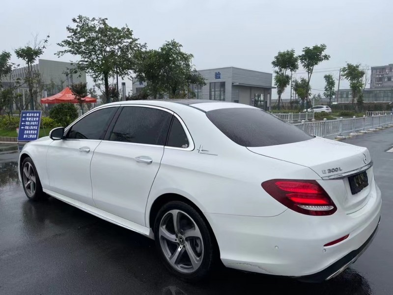 盐城18年奔驰E9