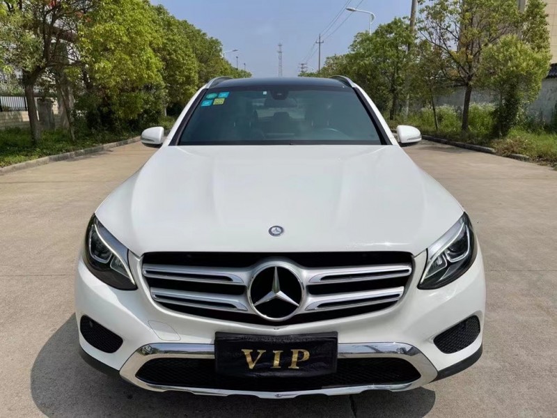 盐城17年奔驰GLC1