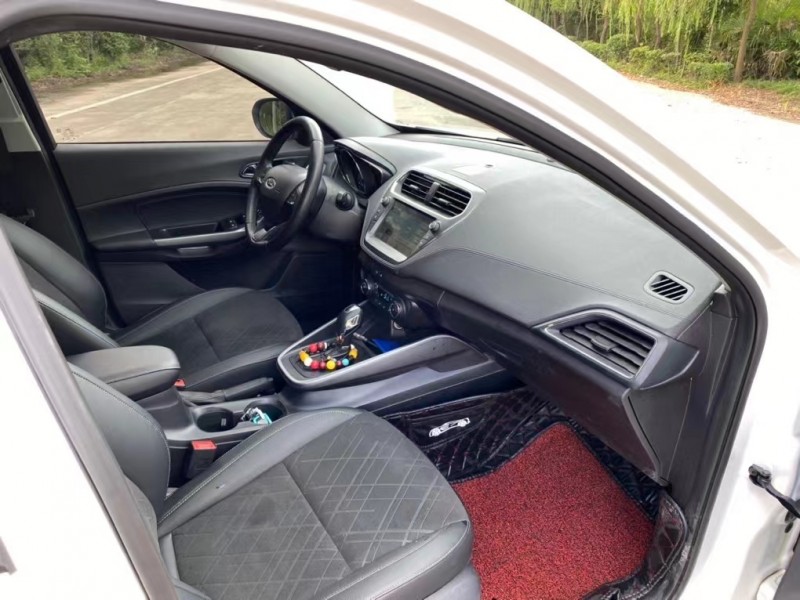 盐城20年福特福睿斯9