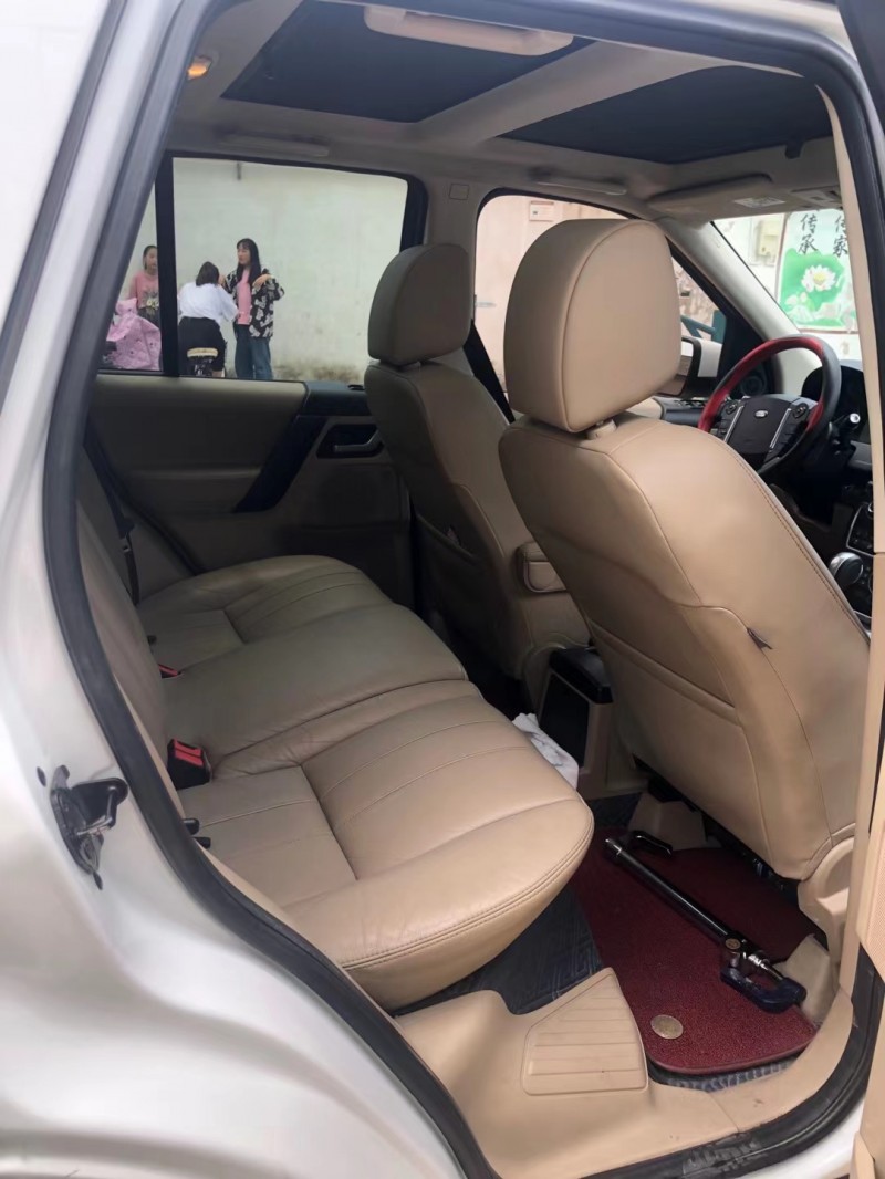 徐州13年路虎神行者8