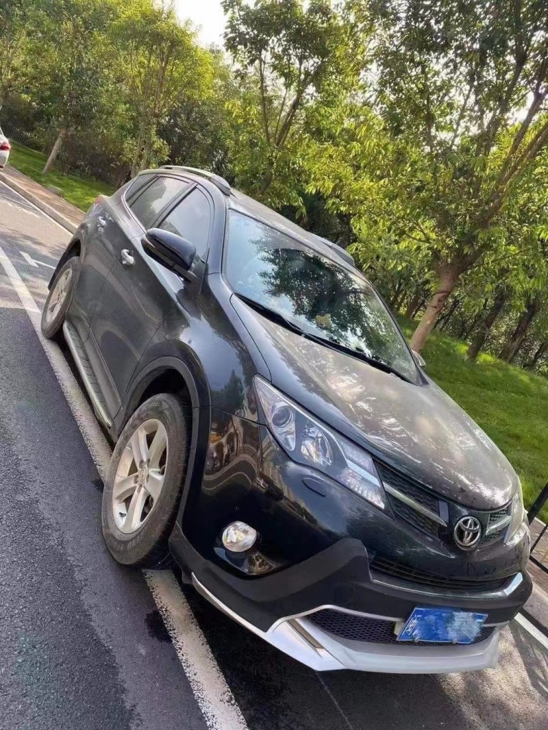 泉州14年豐田RAV42