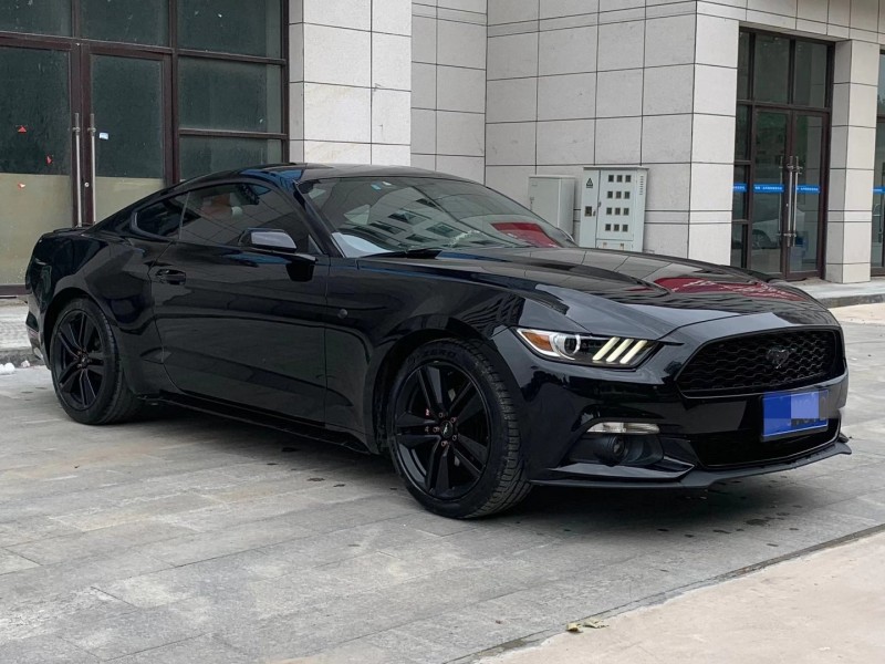 青岛15年福特野马2