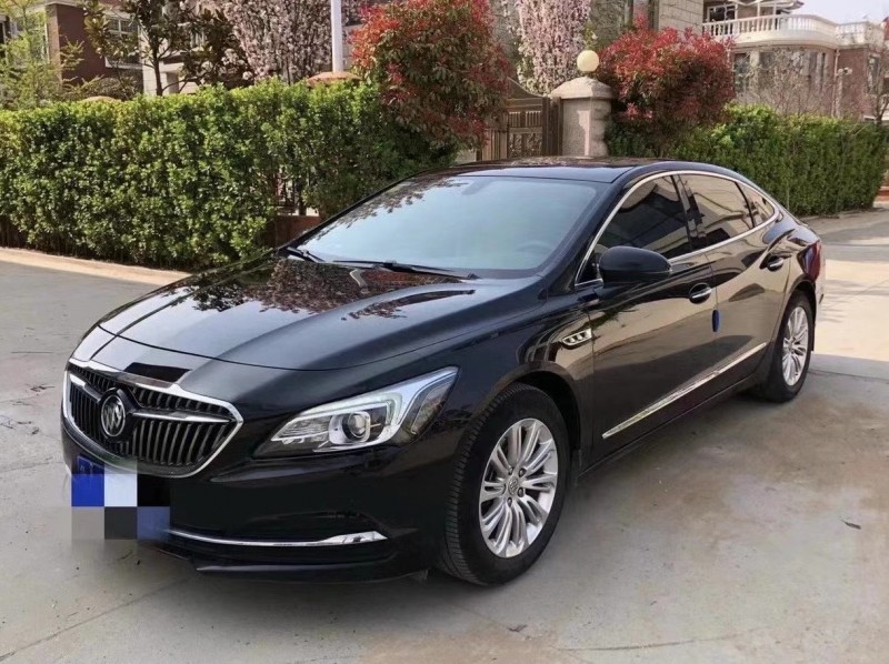 青岛17年别克君越3