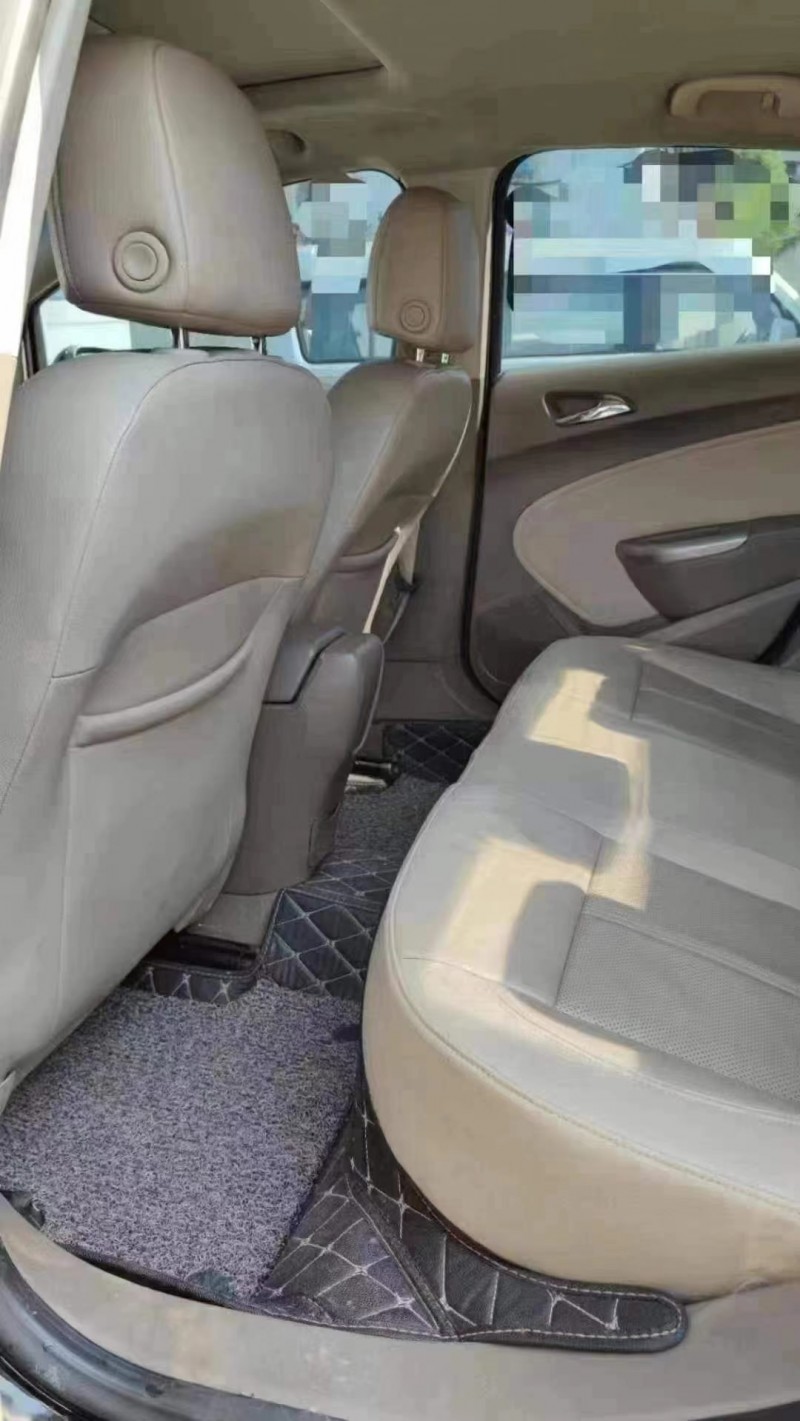 武汉13年别克英朗4