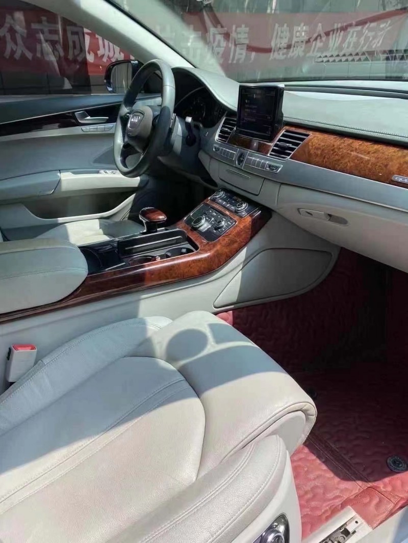 枣庄12年奥迪A8L6