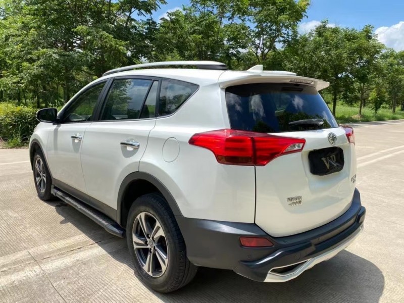 盐城15年丰田RAV4荣放6