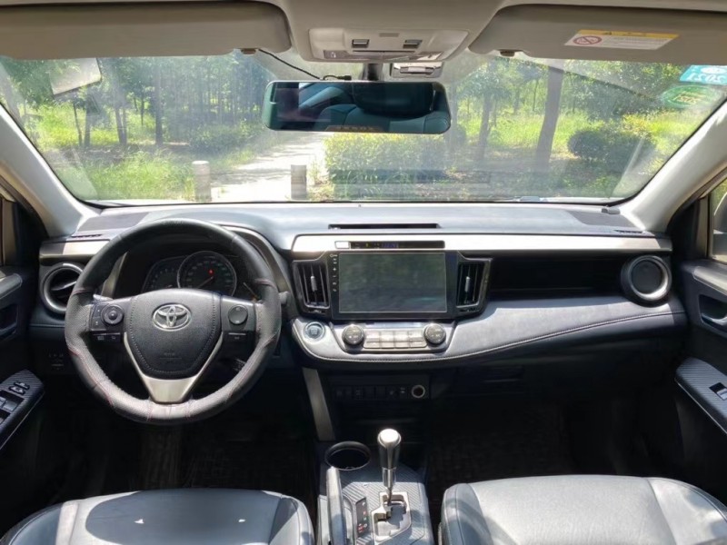 盐城15年丰田RAV4荣放3