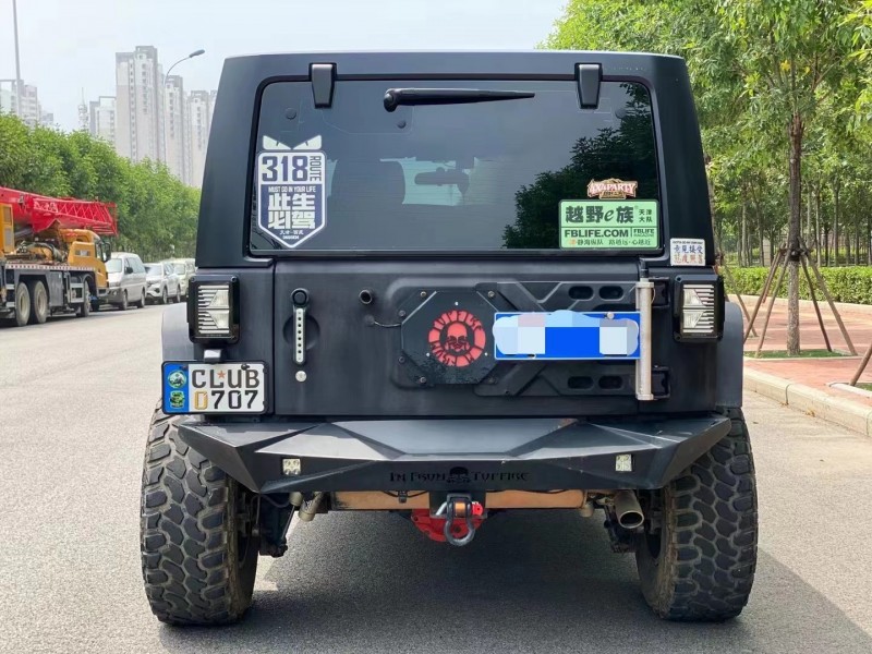 天津11年Jeep牧馬人4
