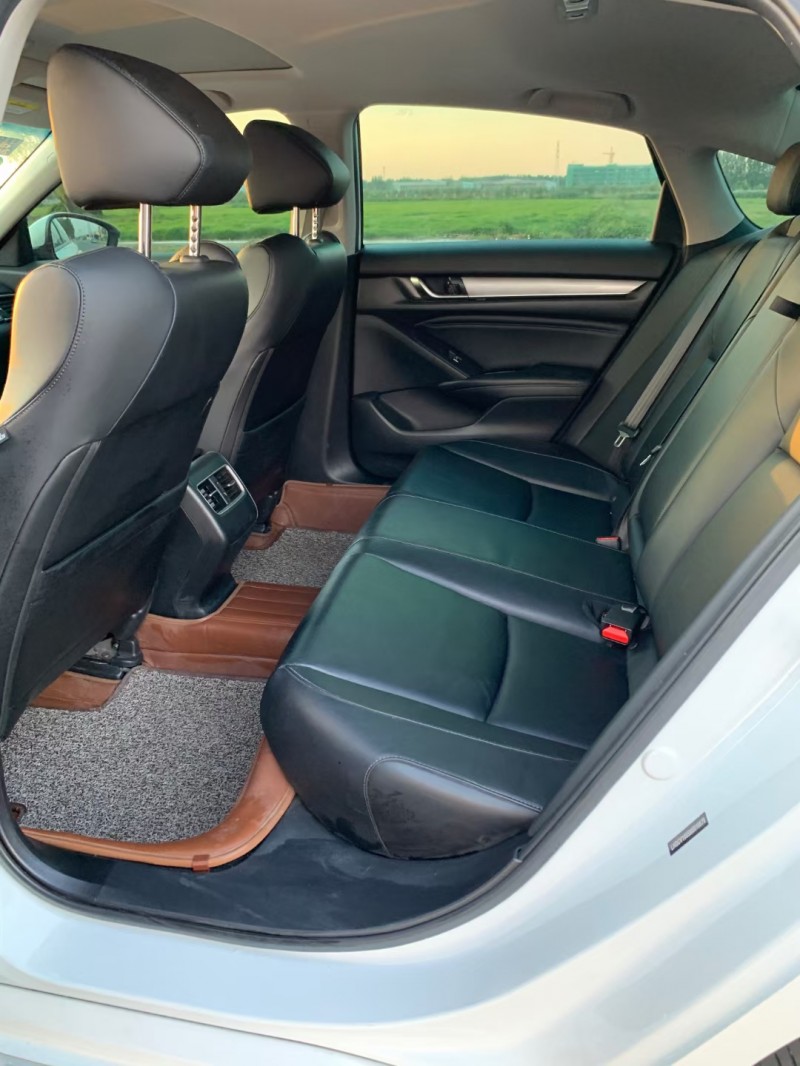 徐州20年本田雅阁5