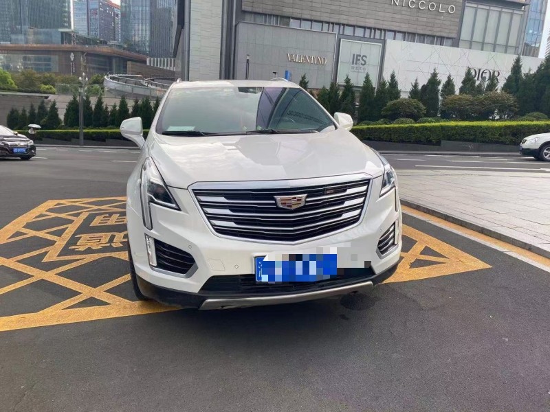 重慶16年凱迪拉克XT58