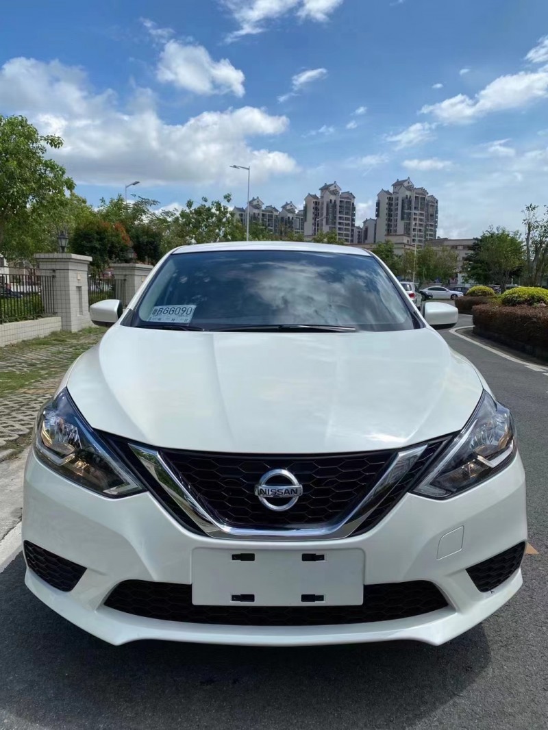 中山21年日產軒逸1