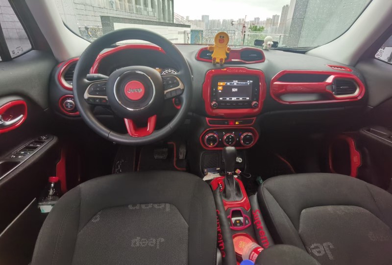 重慶16年Jeep自由俠3