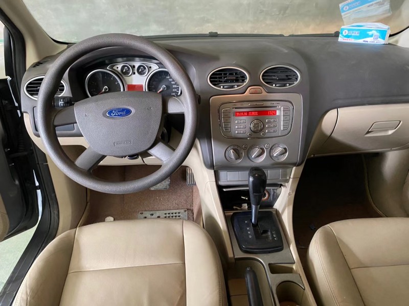 廊坊11年福特福克斯6