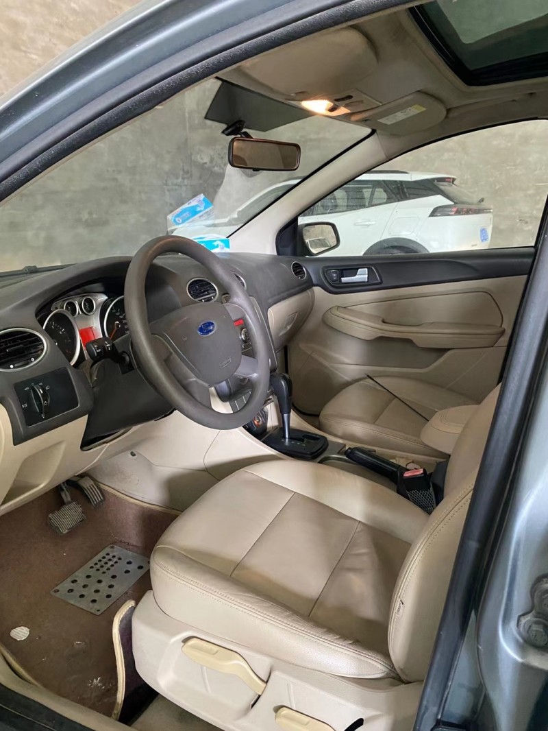 廊坊11年福特福克斯7