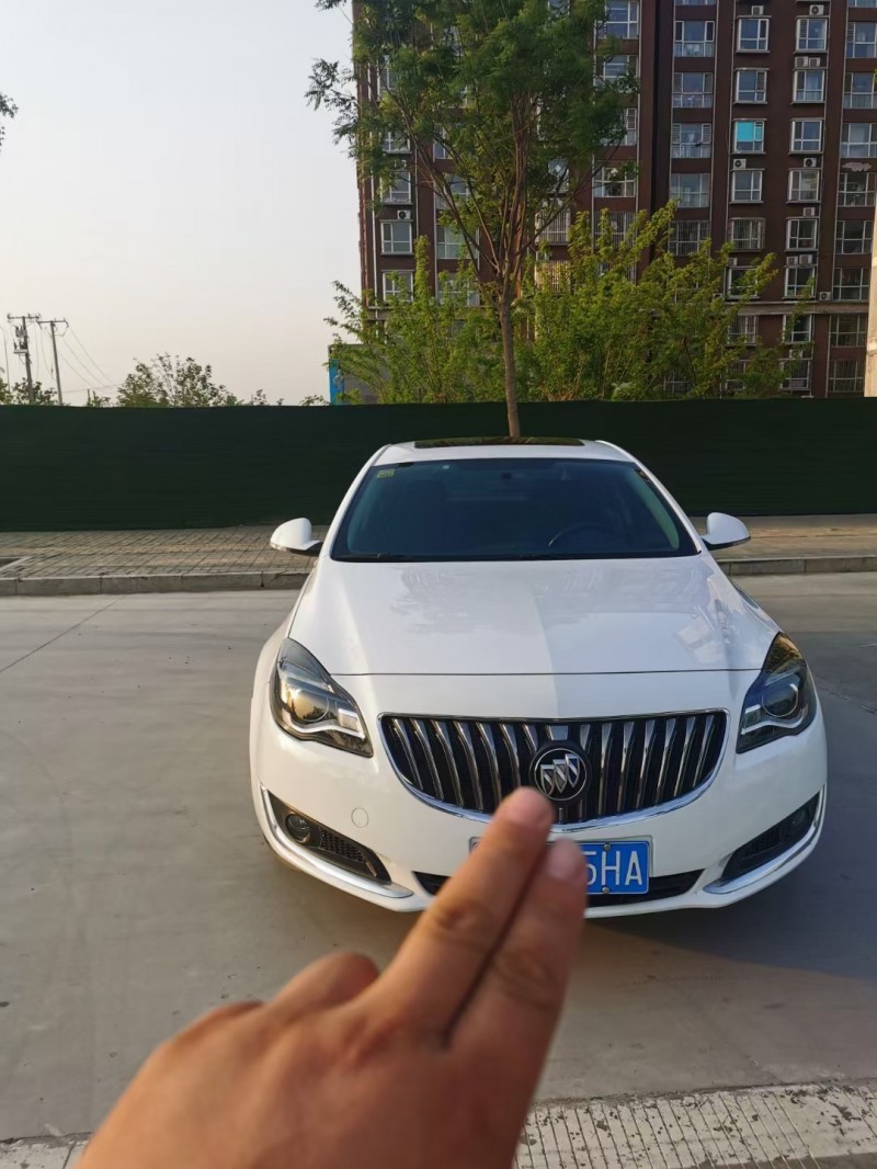 邢台15年别克君威1