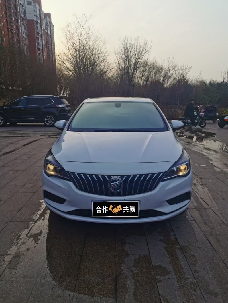 廊坊16年别克威朗1