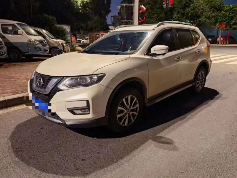 三明18年日產奇駿1