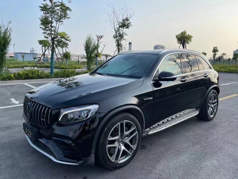 盐城19年奔驰GLC5