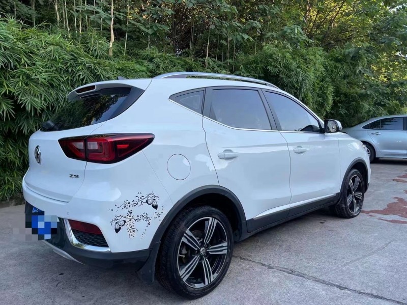 重慶19年名爵ZS6