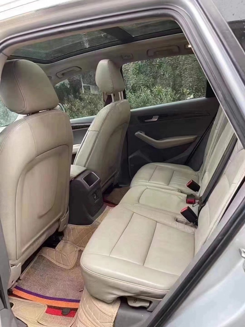 济宁10年奥迪Q53