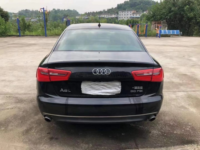 鄂州13年奧迪A6L9