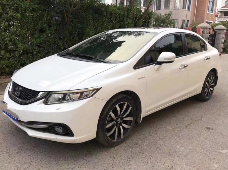 青岛15年本田思域4