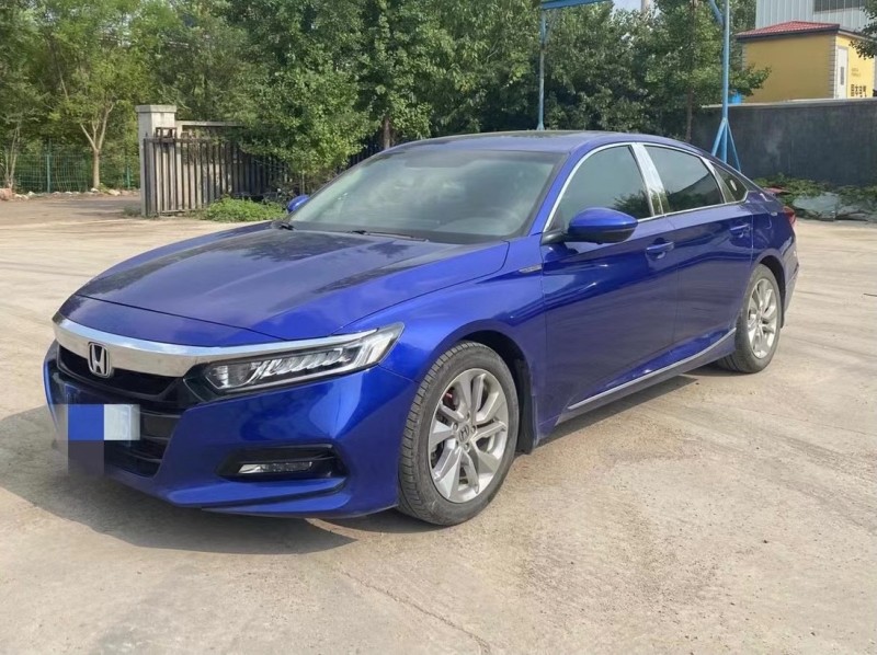 青岛19年本田雅阁3