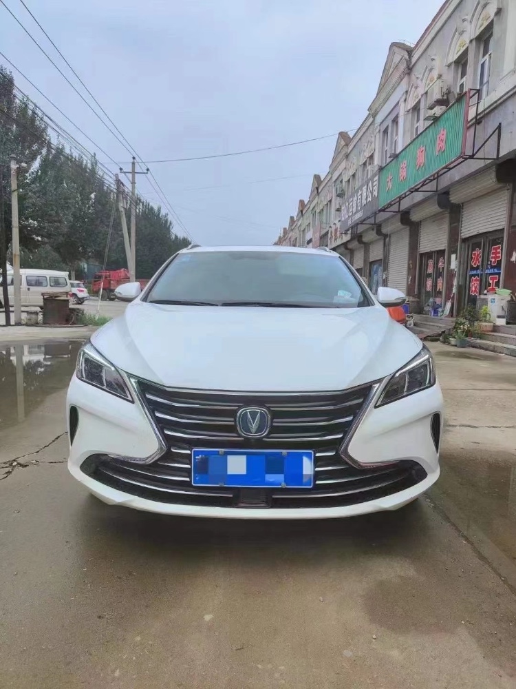 唐山19年長安汽車逸動1