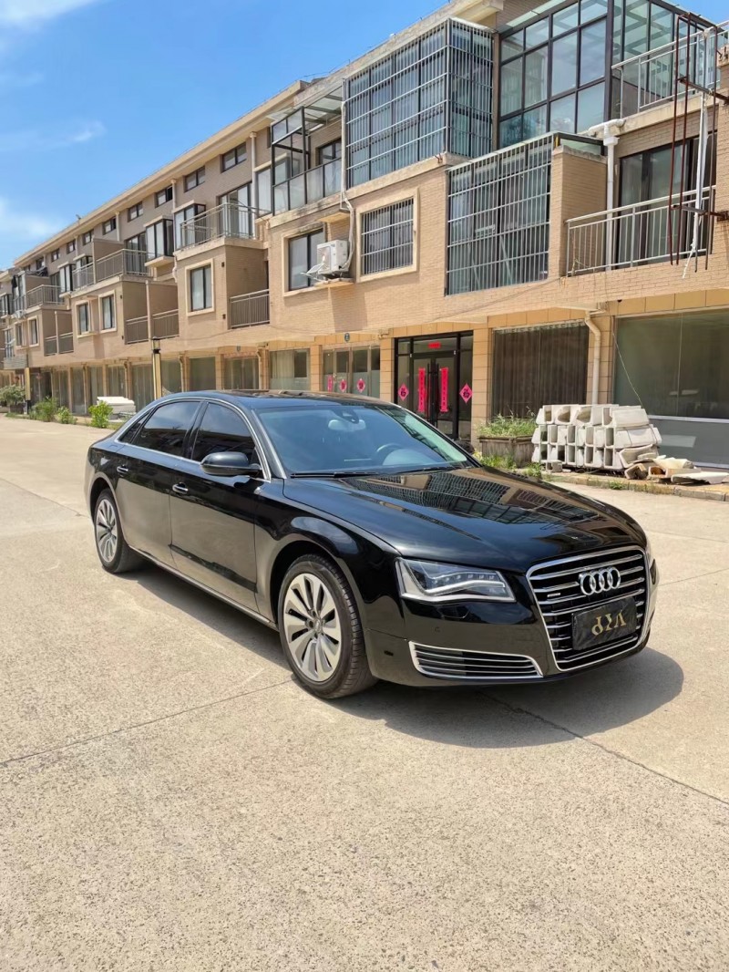 徐州14年奥迪A8L8