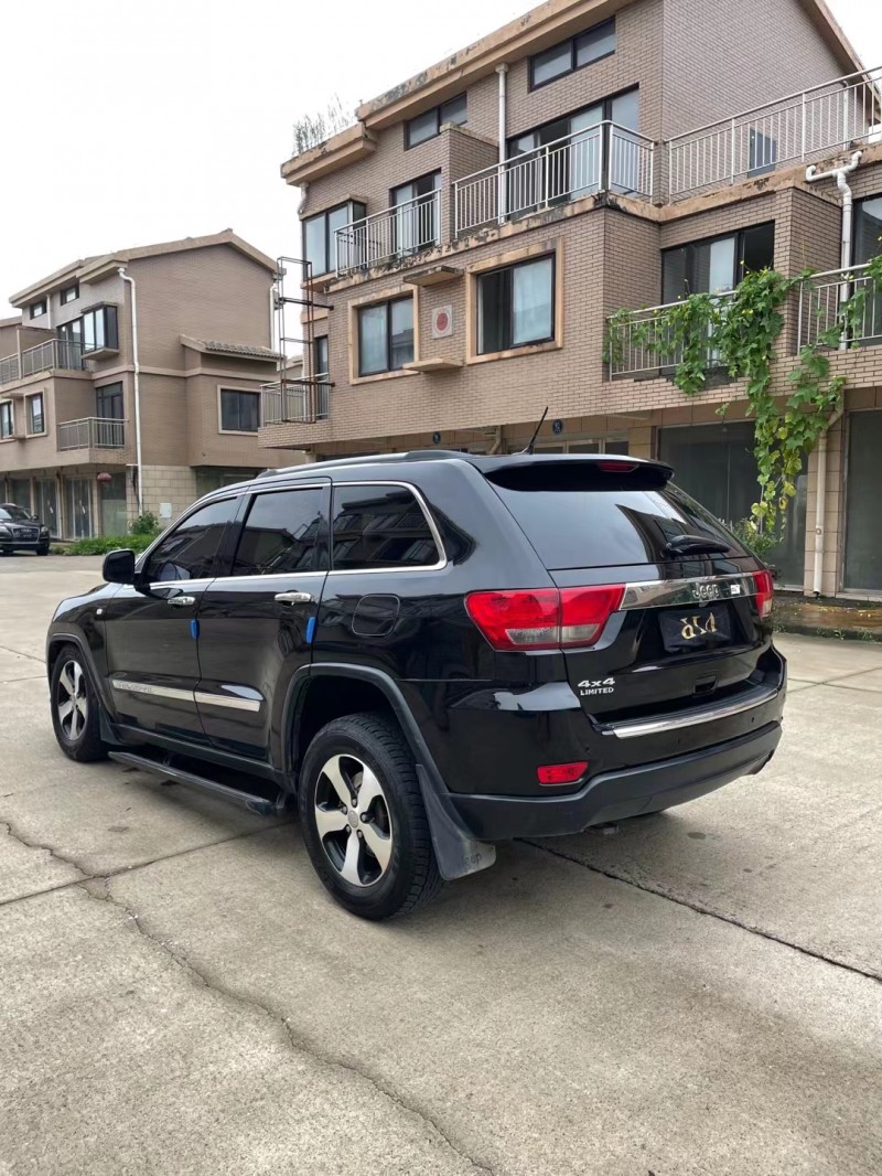 徐州13年Jeep大切諾基7