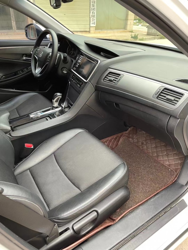 徐州16年本田思铂睿5