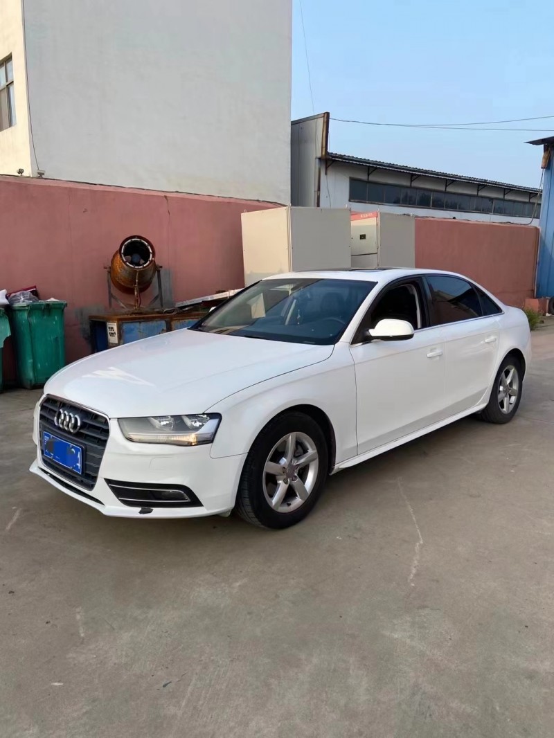 济宁15年奥迪A4L3