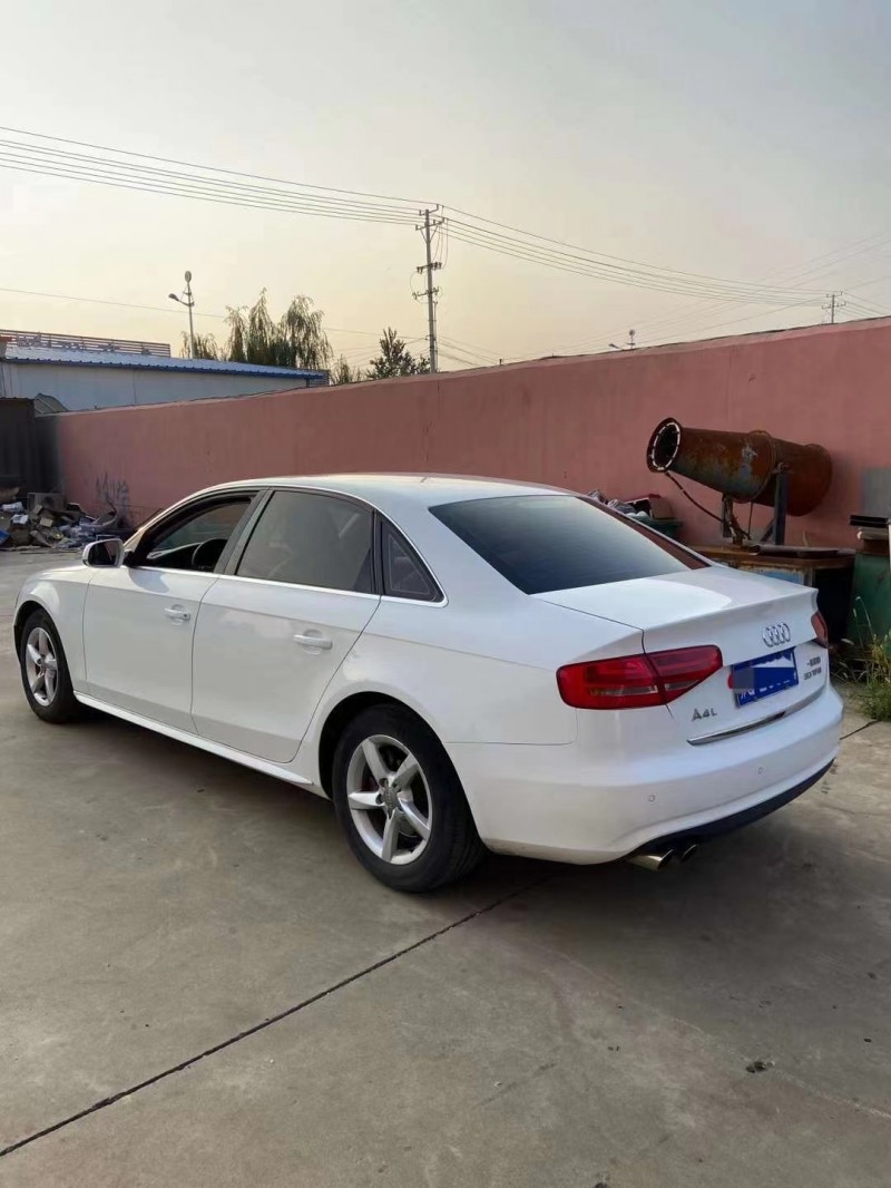 济宁15年奥迪A4L8