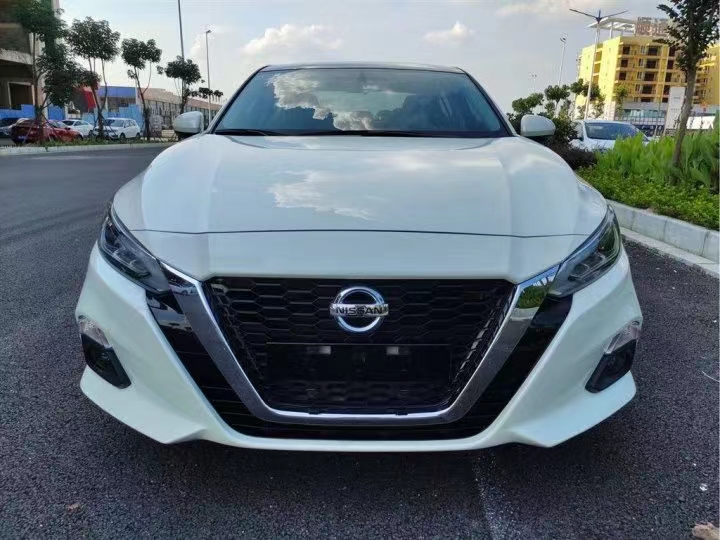 吉安21年日產天籟7